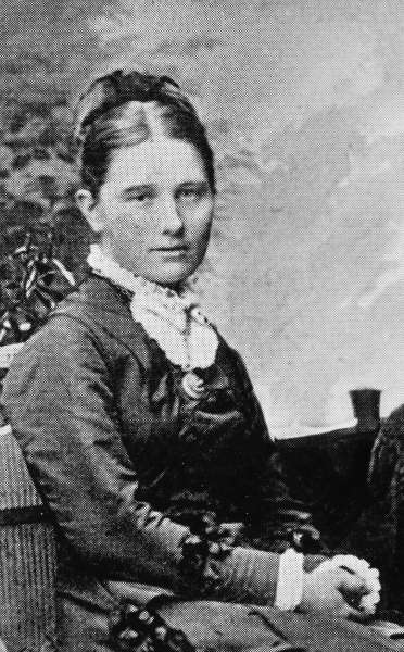 Elisabeth André (1859–1924), Unternehmensleitung gemeinsam mit Aurelie André bis 1923